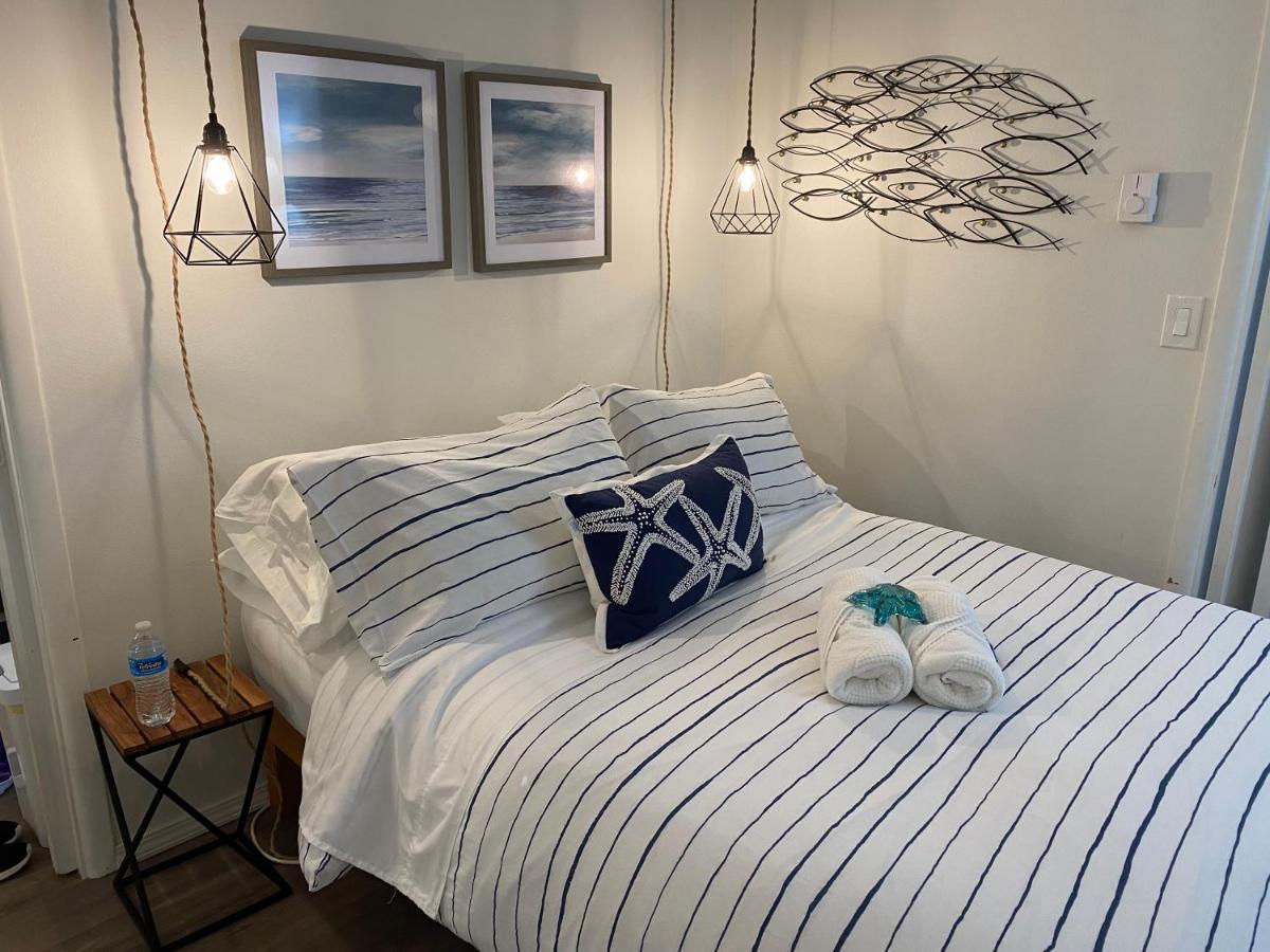 Condo By The Sea リンカーン・シティー エクステリア 写真